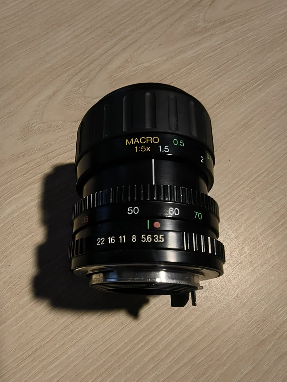 vintage Vivitar 35-70mm 1:3.5-4.8 MC Macro Focusing Zoom Lens with a 52mm filter